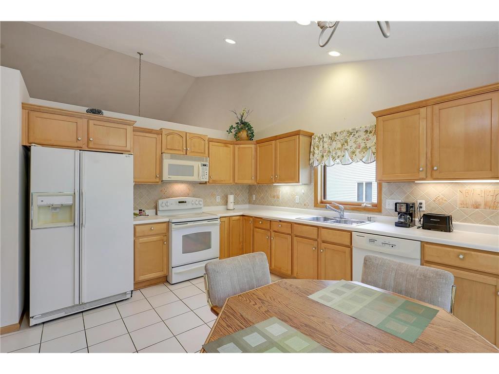 8207 Norman Creek Trail Bloomington MN 55437 6722428 image8