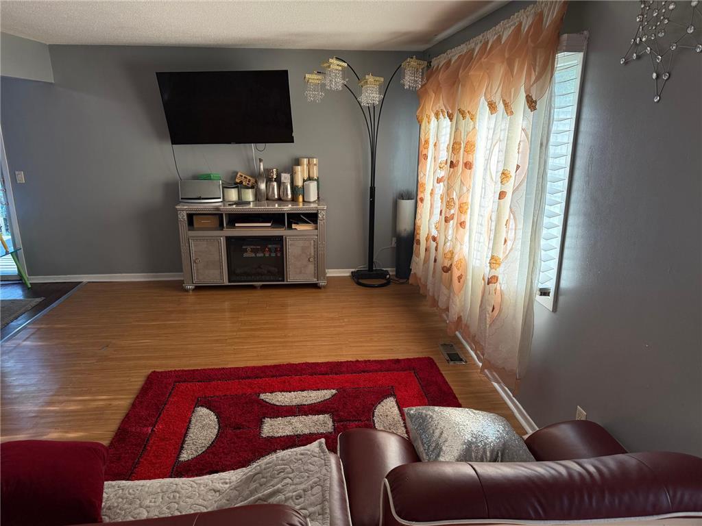 8208 Halifax Court N Brooklyn Park MN 55443 6744240 image11