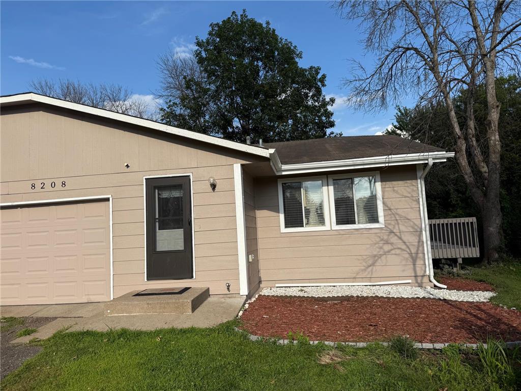 8208 Halifax Court N Brooklyn Park MN 55443 6744240 image2