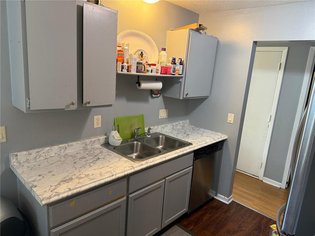 8208 Halifax Court N Brooklyn Park MN 55443 6744240 image7