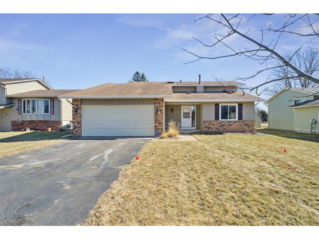 8208 Idaho Avenue N Brooklyn Park MN 55445 6497990 image1