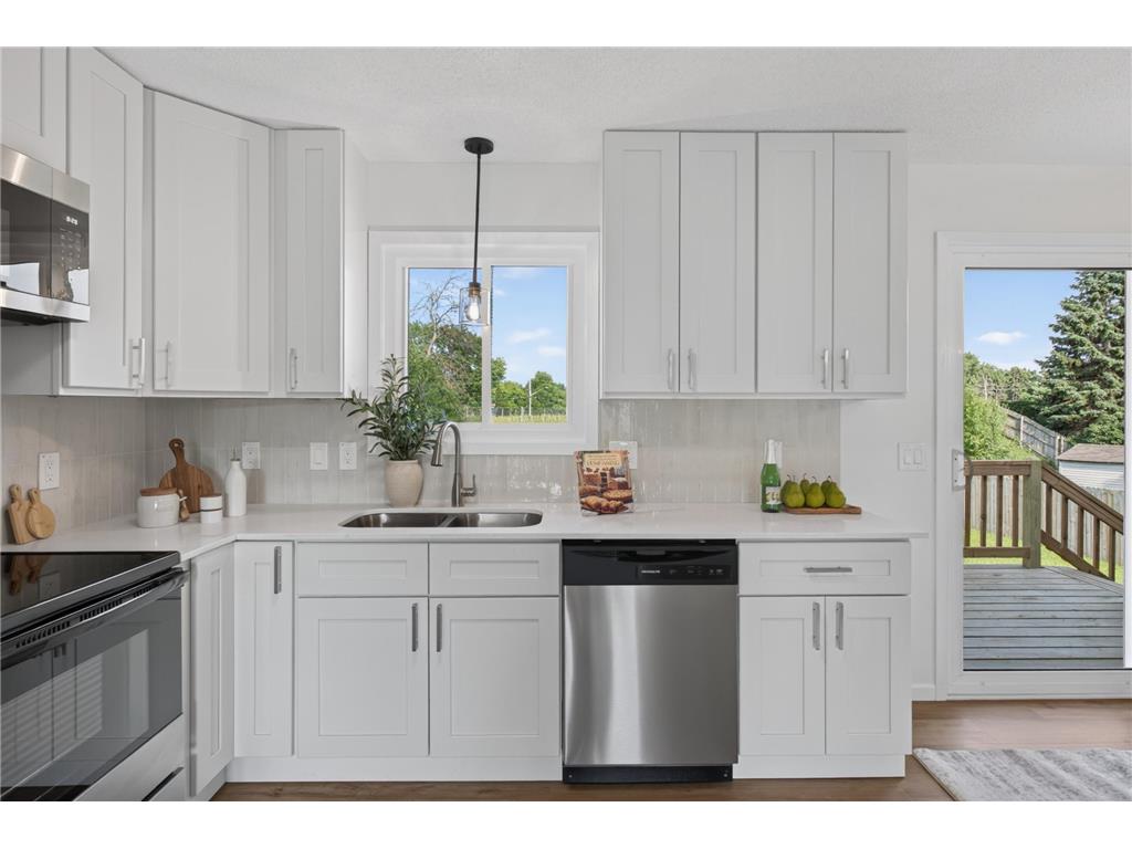 8208 Irving Avenue N Brooklyn Park MN 55444 7103395 image6