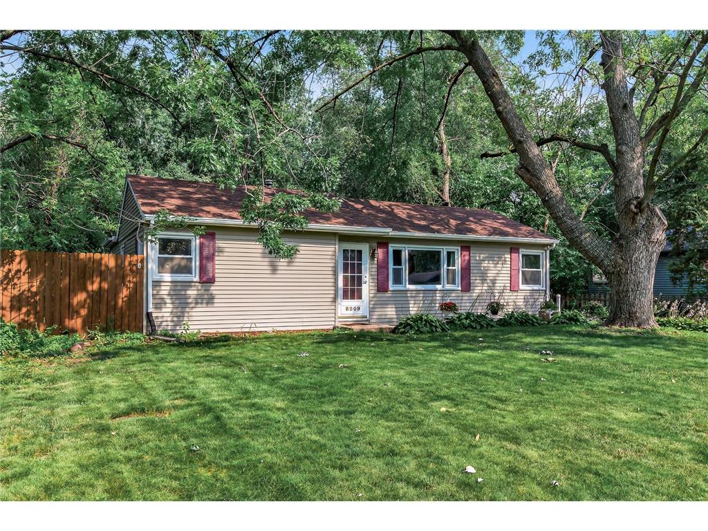 8209 11th Avenue S Bloomington MN 55420 6769406 image1
