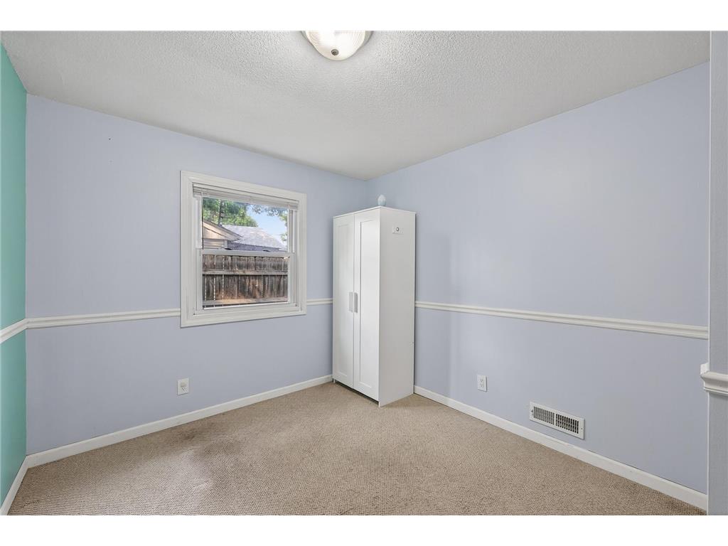 8209 11th Avenue S Bloomington MN 55420 6769406 image26