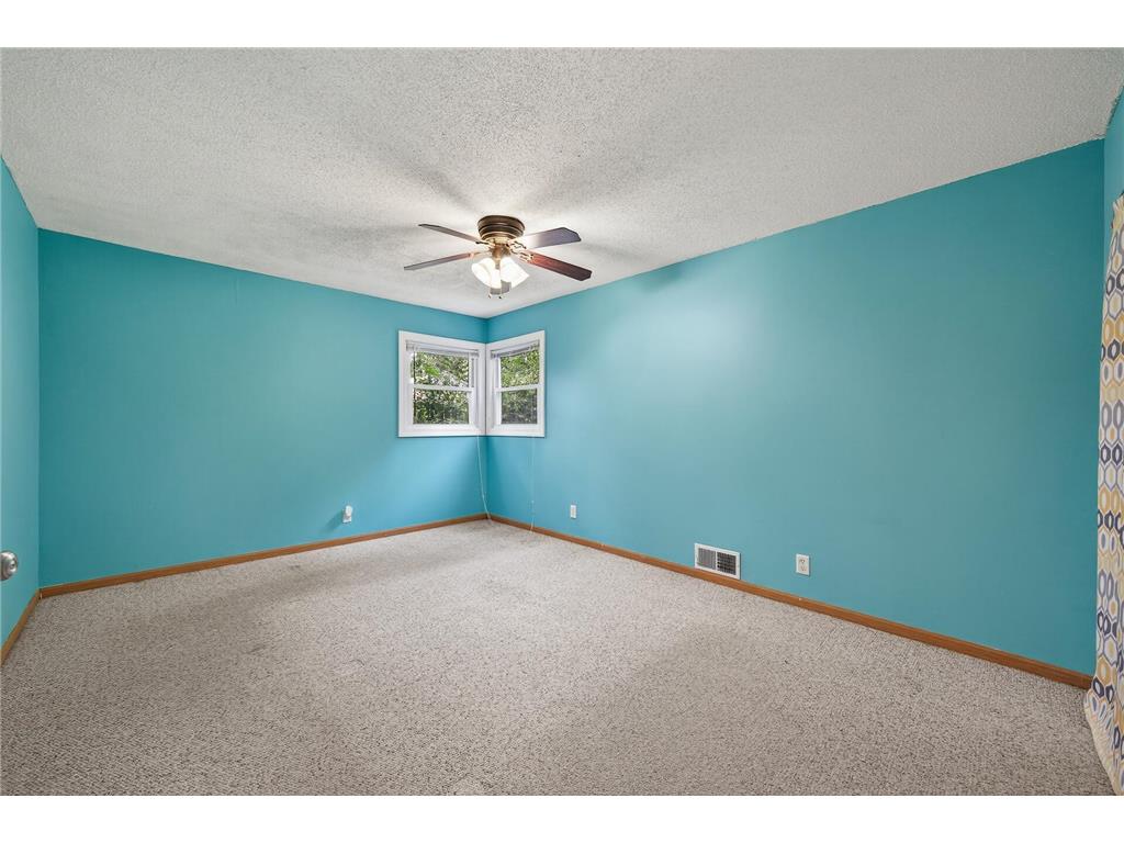 8209 11th Avenue S Bloomington MN 55420 6769406 image29