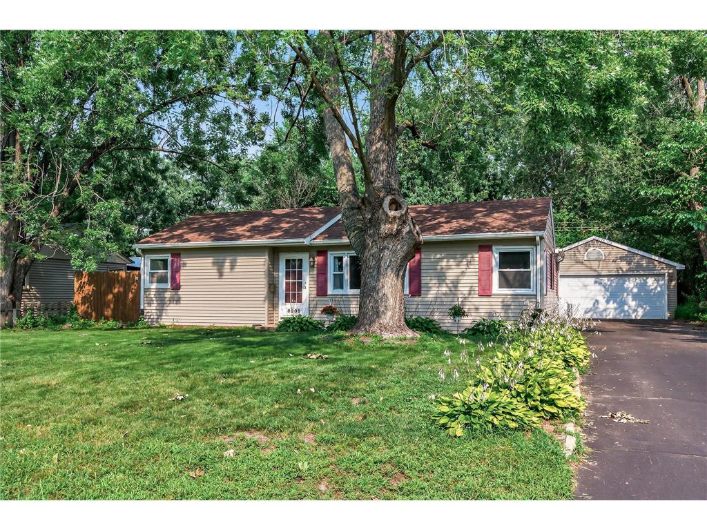 8209 11th Avenue S Bloomington MN 55420 6769406 image40