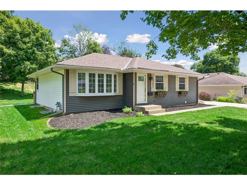 8209 Beard Road Bloomington MN 55431 7104146 image3