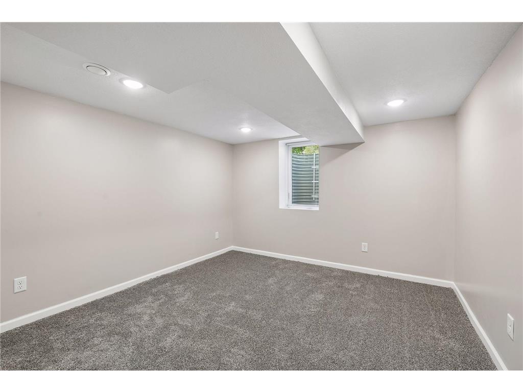 8209 Beard Road Bloomington MN 55431 7104146 image32