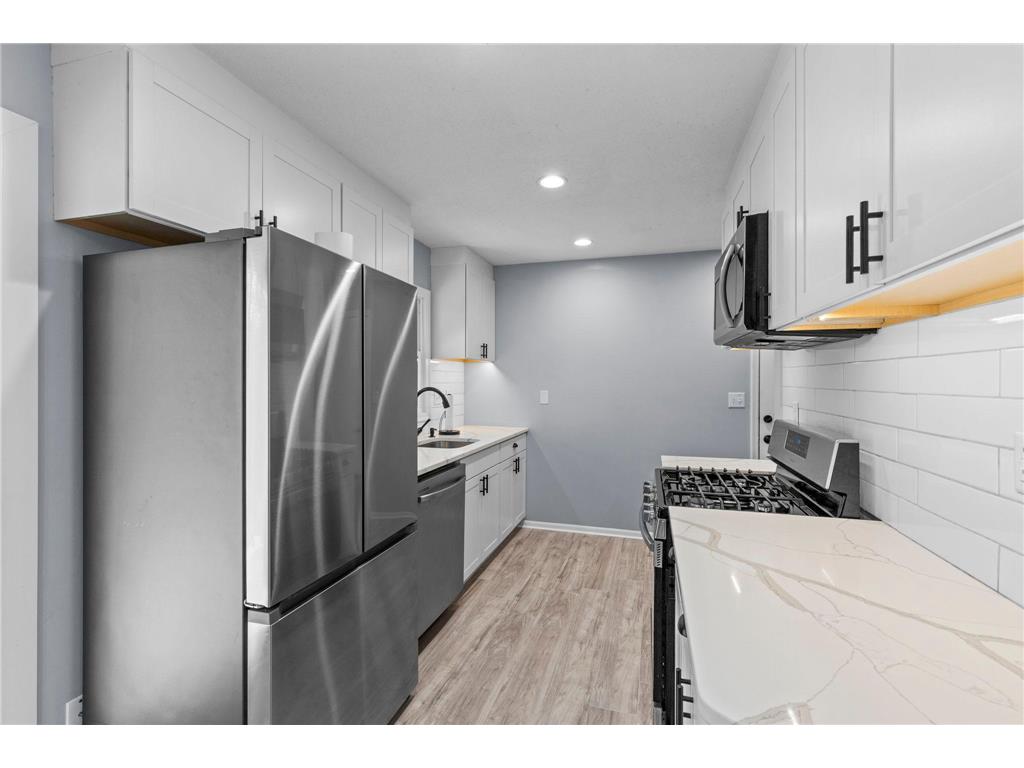 8209 Johnson Circle Bloomington MN 55437 - Wanda Miller 7104485 image15