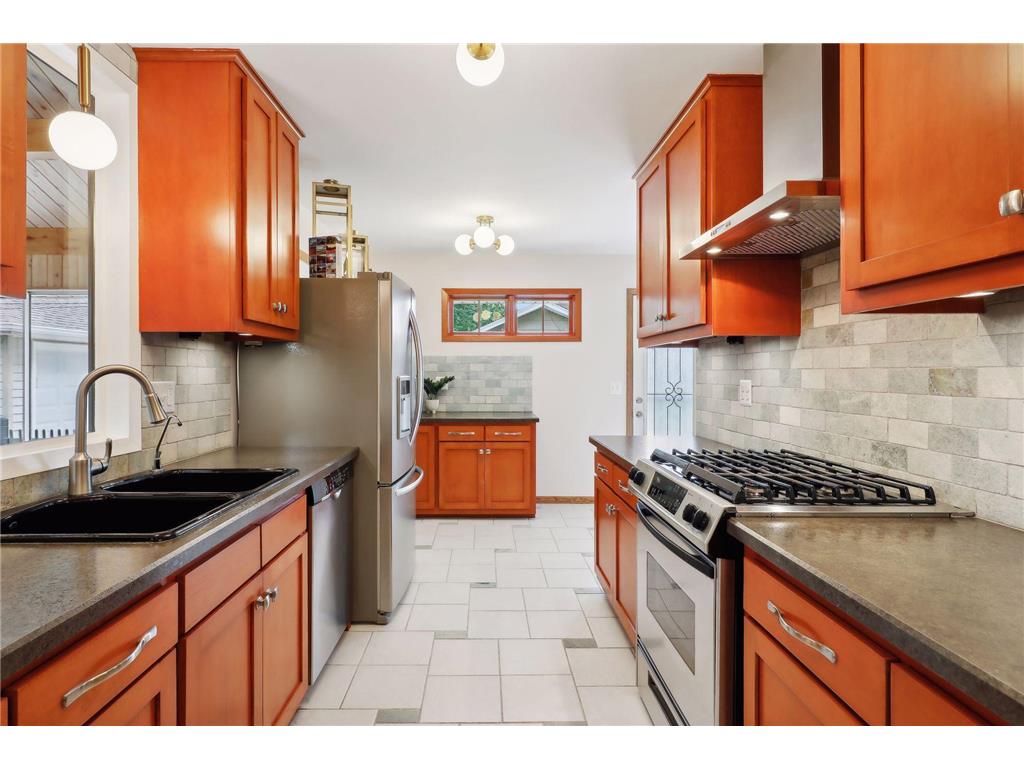 8209 Xerxes Avenue S Bloomington MN 55431 6576673 image1