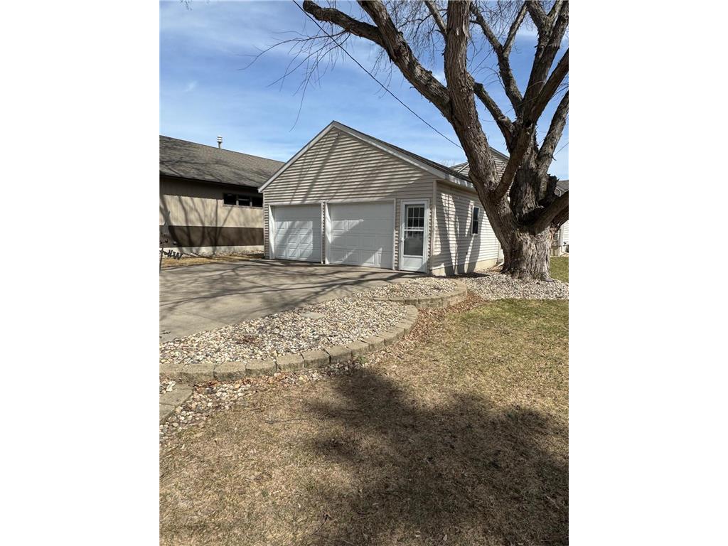 821 1st Avenue W Edgerton MN 56128 7040563 image31