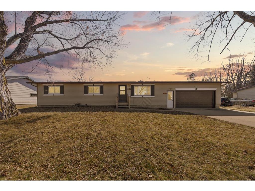 821 9th Avenue NW Waseca MN 56093 6497252 image1