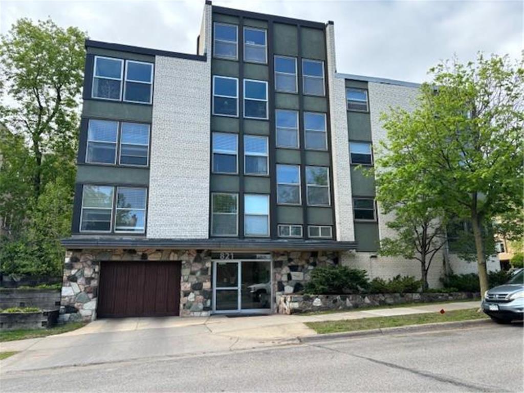 821 Douglas Avenue #104 Minneapolis MN 55403 6808491 image1
