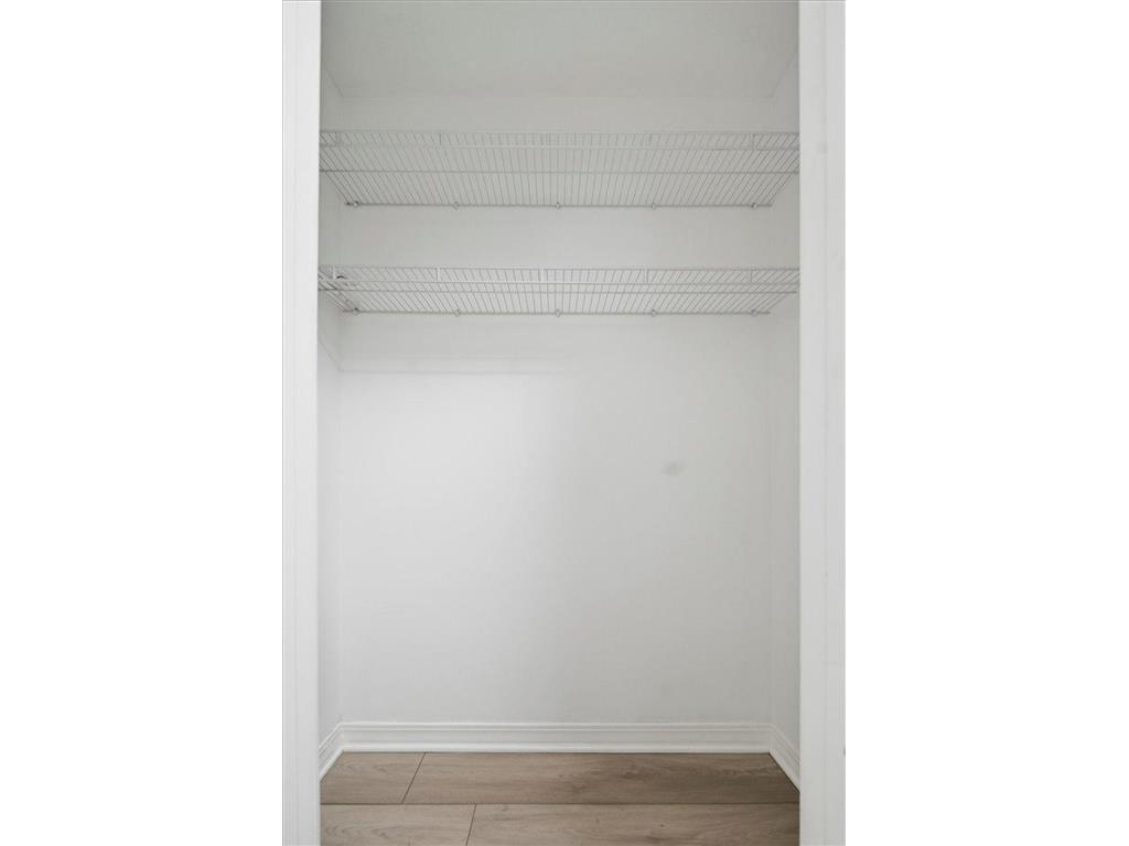 821 Douglas Avenue #104 Minneapolis MN 55403 6808491 image22