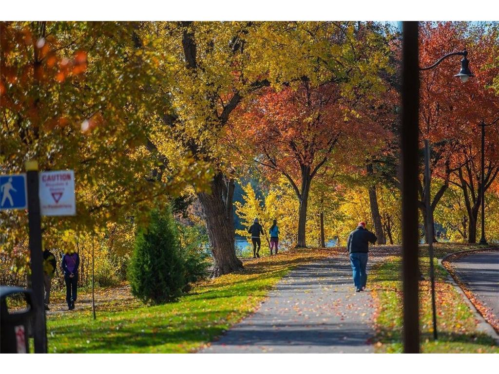 821 Douglas Avenue #104 Minneapolis MN 55403 6808491 image27