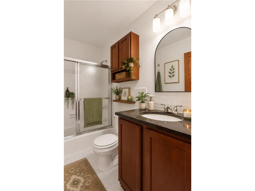 821 Douglas Avenue #304 Minneapolis MN 55403 7070784 image20