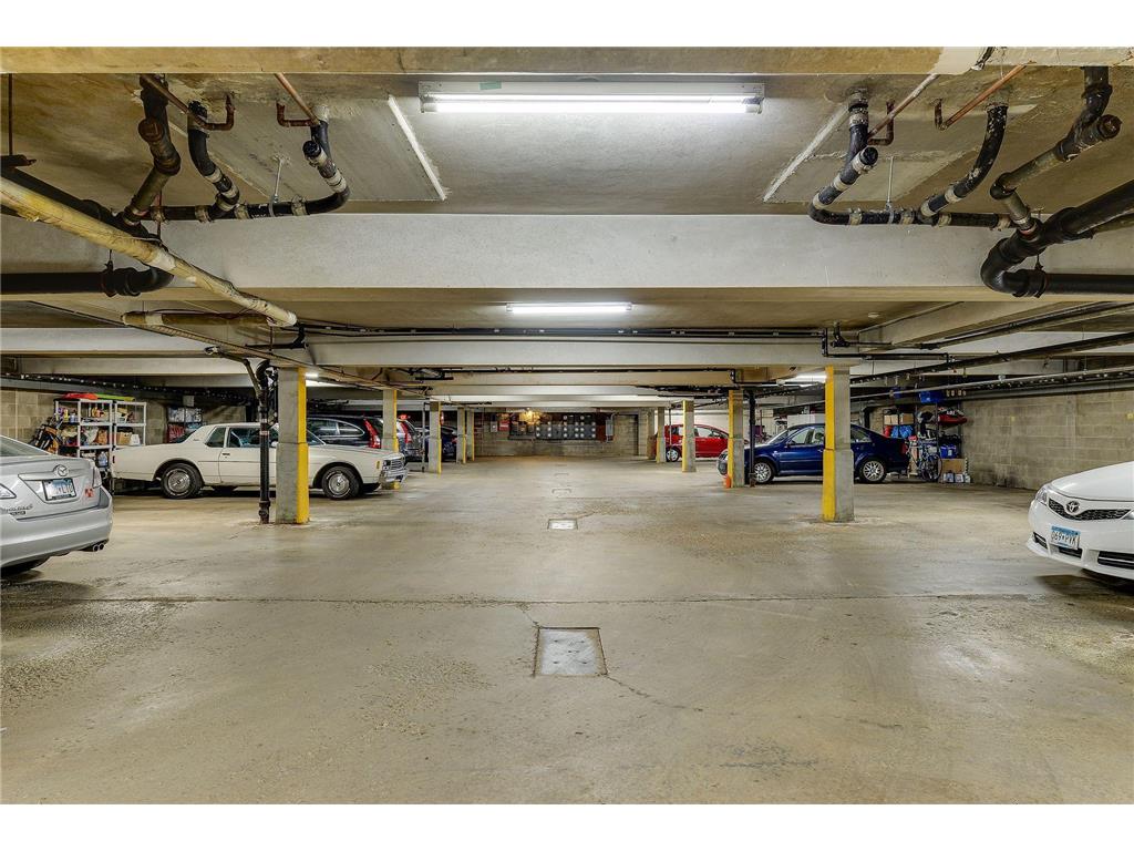821 Douglas Avenue #304 Minneapolis MN 55403 7070784 image22