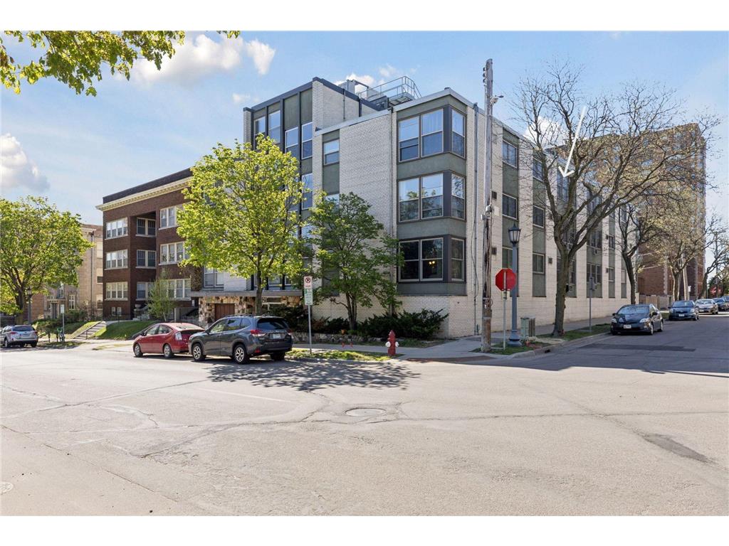 821 Douglas Avenue #304 Minneapolis MN 55403 7070784 image31