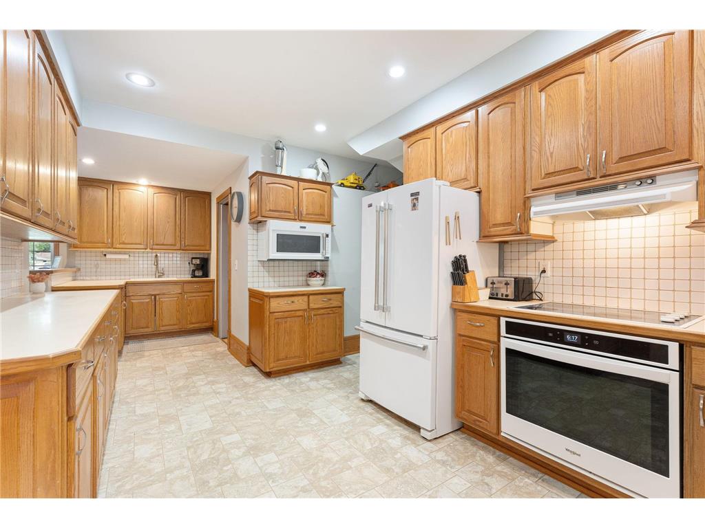 821 E Elm Avenue Waseca MN 56093 7085419 image19