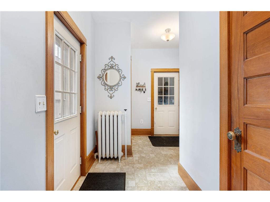 821 E Elm Avenue Waseca MN 56093 7085419 image24