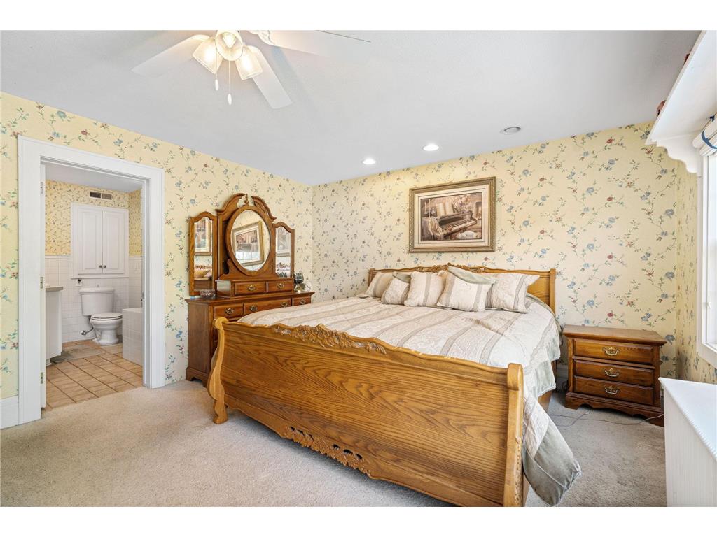 821 E Elm Avenue Waseca MN 56093 7085419 image31
