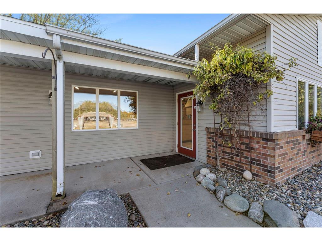 821 E US Highway 8 Saint Croix Falls WI 54024 6803685 image10