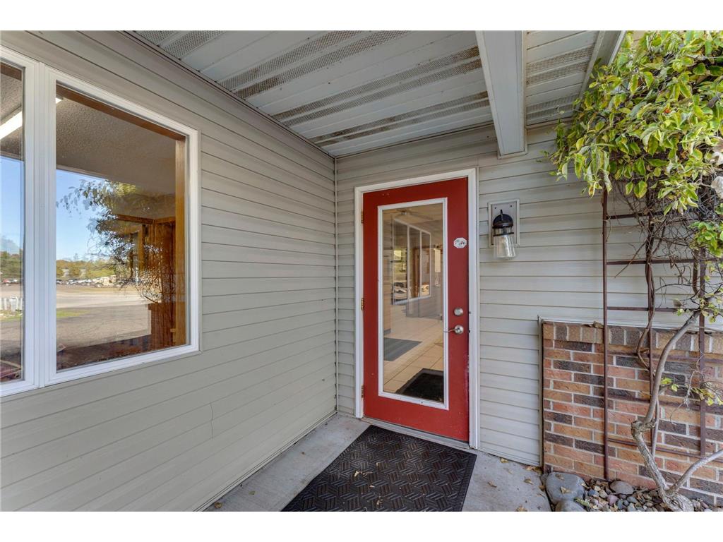 821 E US Highway 8 Saint Croix Falls WI 54024 6803685 image11