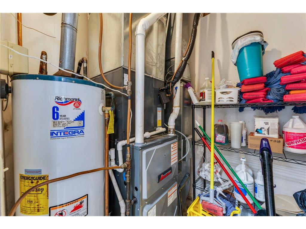 821 E US Highway 8 Saint Croix Falls WI 54024 6803685 image39