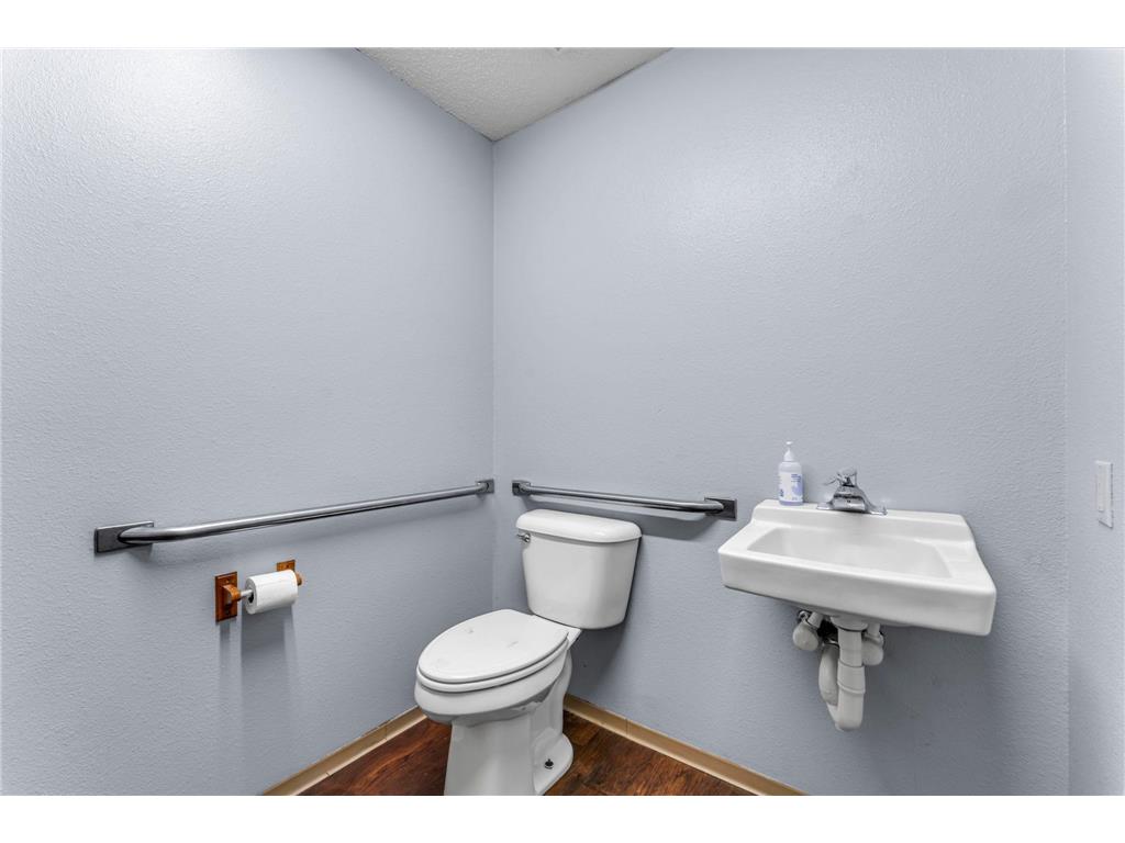 821 E US Highway 8 Saint Croix Falls WI 54024 6803685 image44