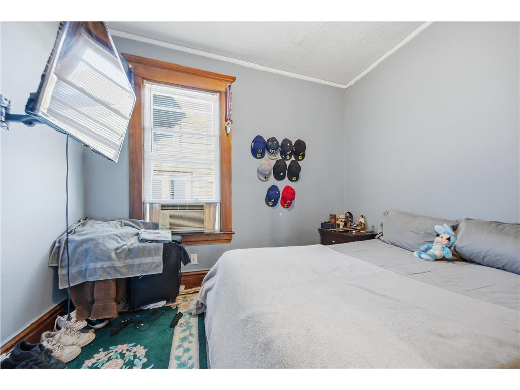 821 Edmund Avenue Saint Paul MN 55104 7008720 image12