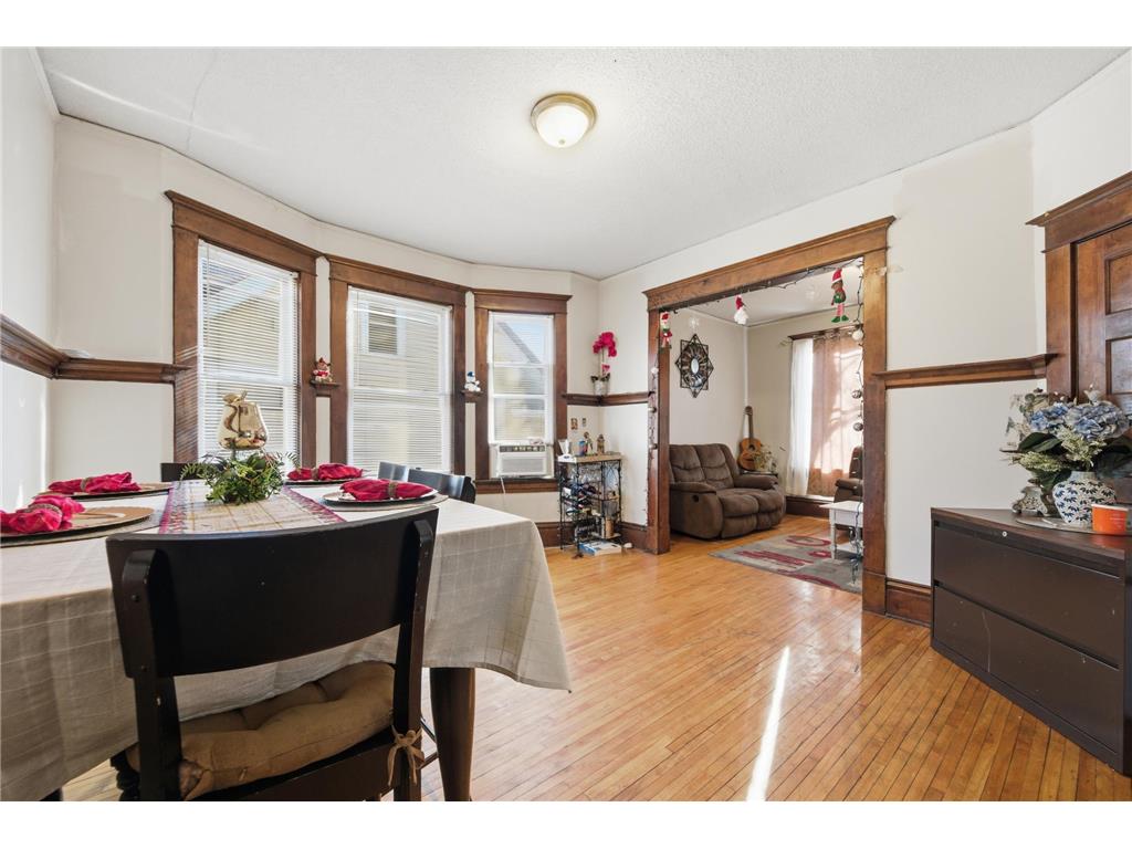 821 Edmund Avenue Saint Paul MN 55104 7008720 image16