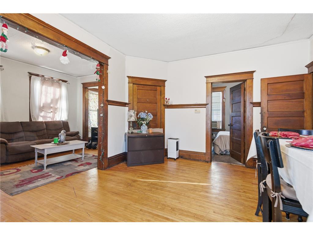 821 Edmund Avenue Saint Paul MN 55104 7008720 image17