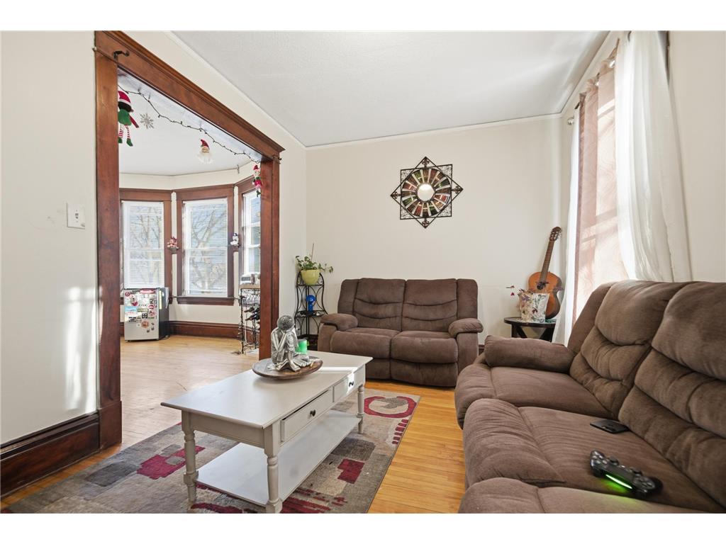 821 Edmund Avenue Saint Paul MN 55104 7008720 image20