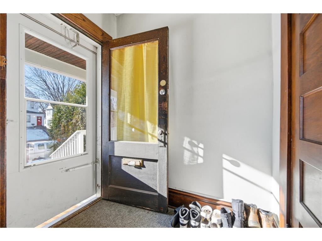 821 Edmund Avenue Saint Paul MN 55104 7008720 image31