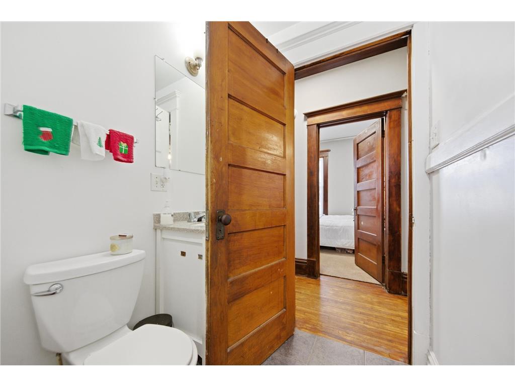 821 Edmund Avenue Saint Paul MN 55104 7008720 image38