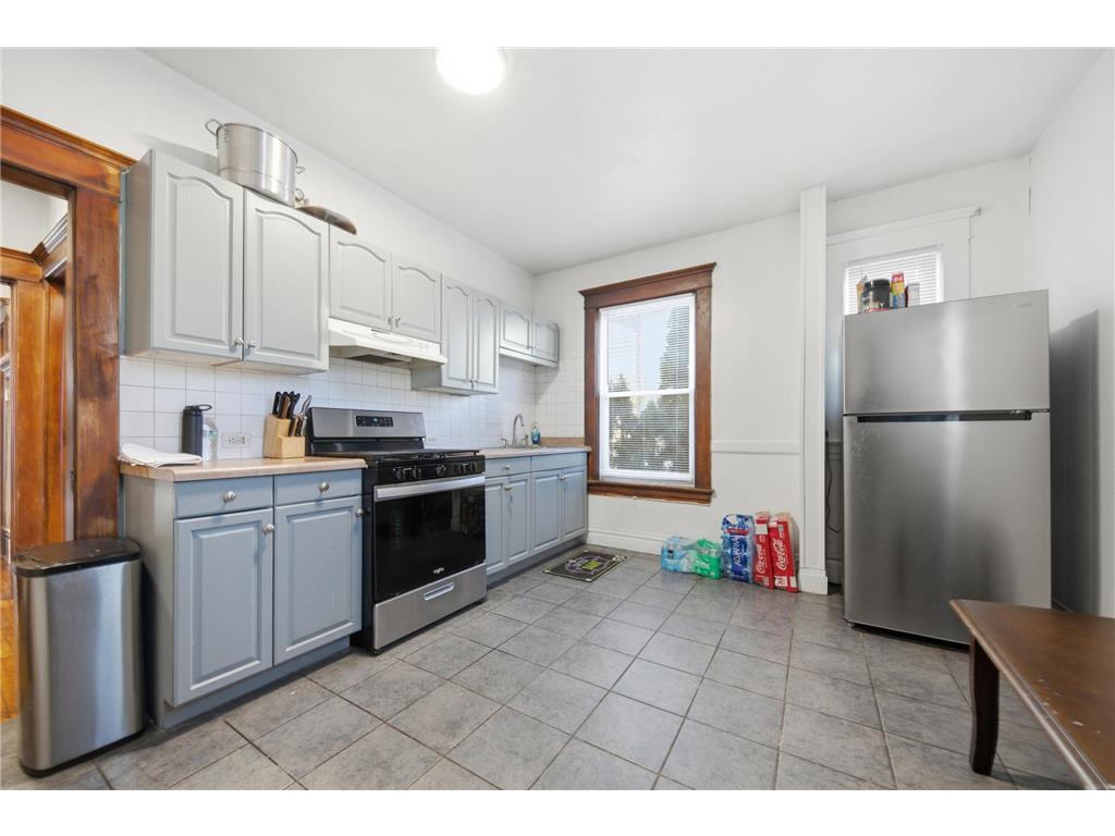 821 Edmund Avenue Saint Paul MN 55104 7008720 image39