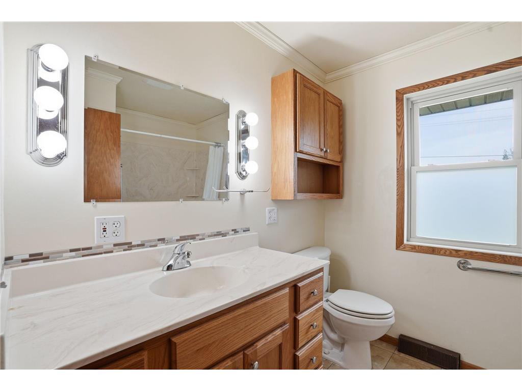 821 Elm Street W Norwood Young America MN 55368 7025209 image14