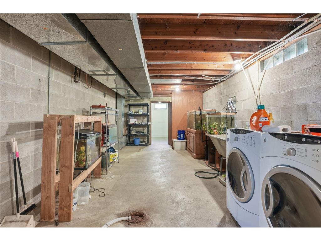 821 Elm Street W Norwood Young America MN 55368 7025209 image23