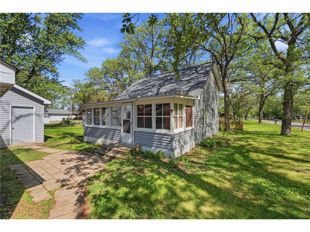 821 Lake Street N Big Lake MN 55309 - Big Lake 7074573 image1