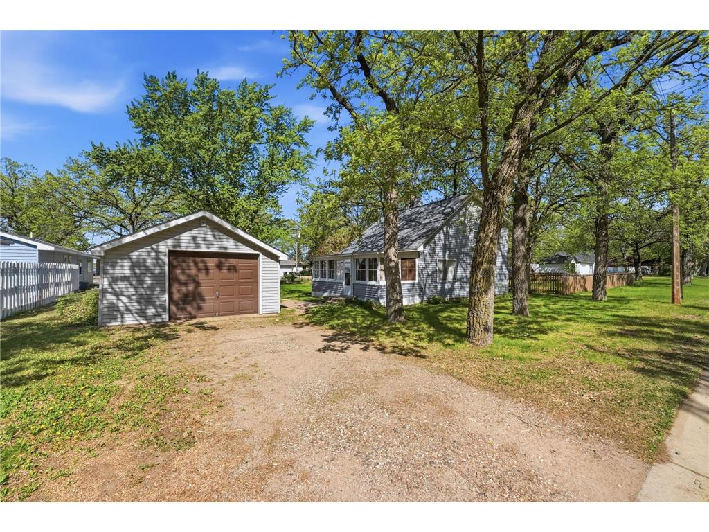 821 Lake Street N Big Lake MN 55309 - Big Lake 7074573 image3