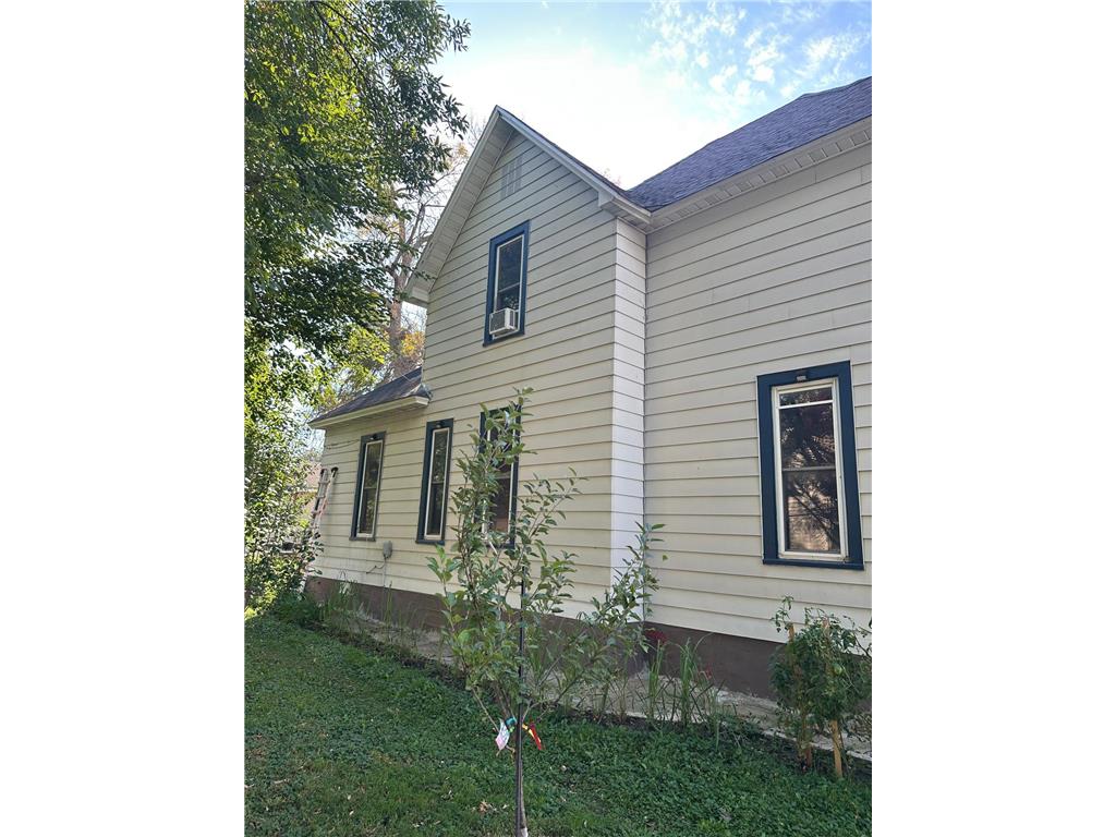 821 Madison Avenue Albert Lea MN 56007 6809333 image4