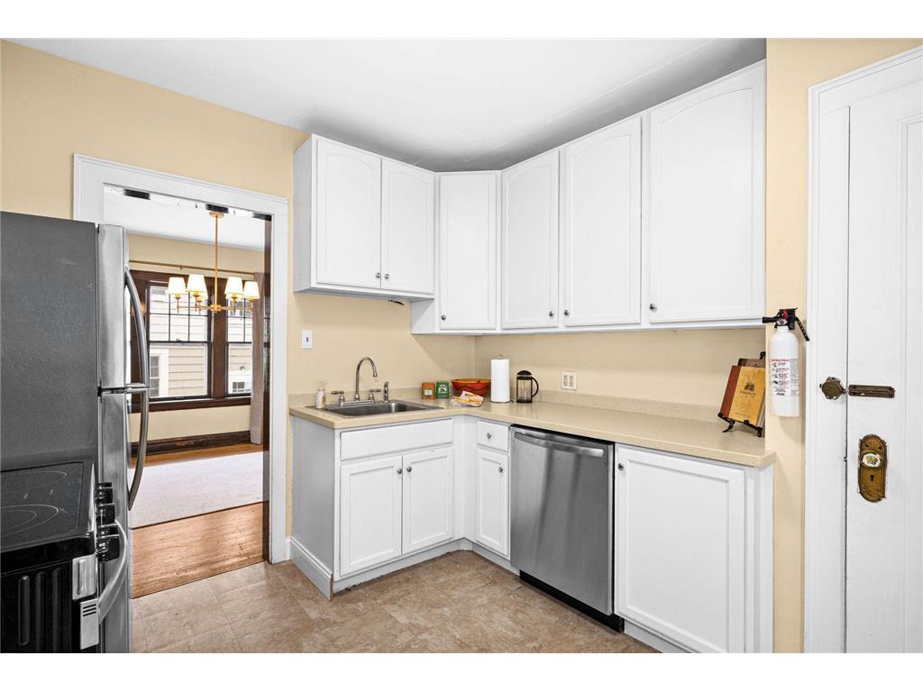821 N 19th Avenue E Duluth MN 55812 7054743 image13