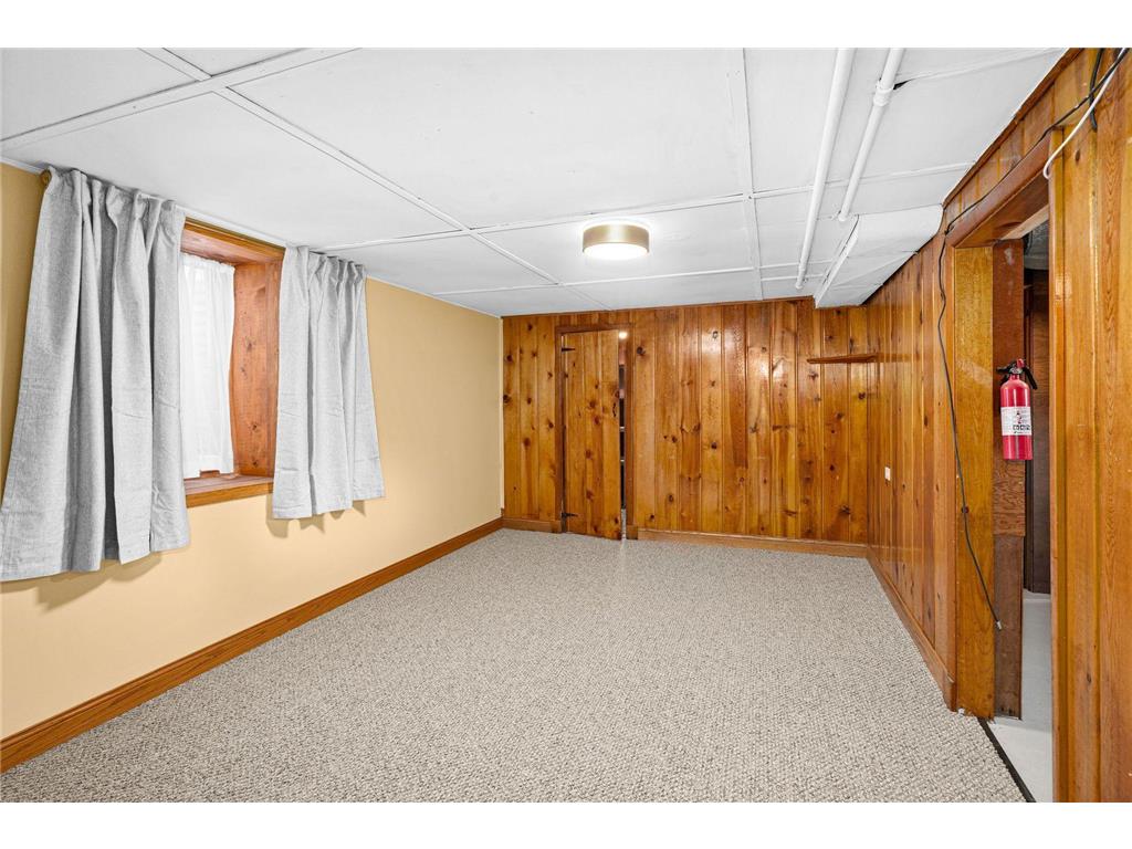 821 N 19th Avenue E Duluth MN 55812 7054743 image18