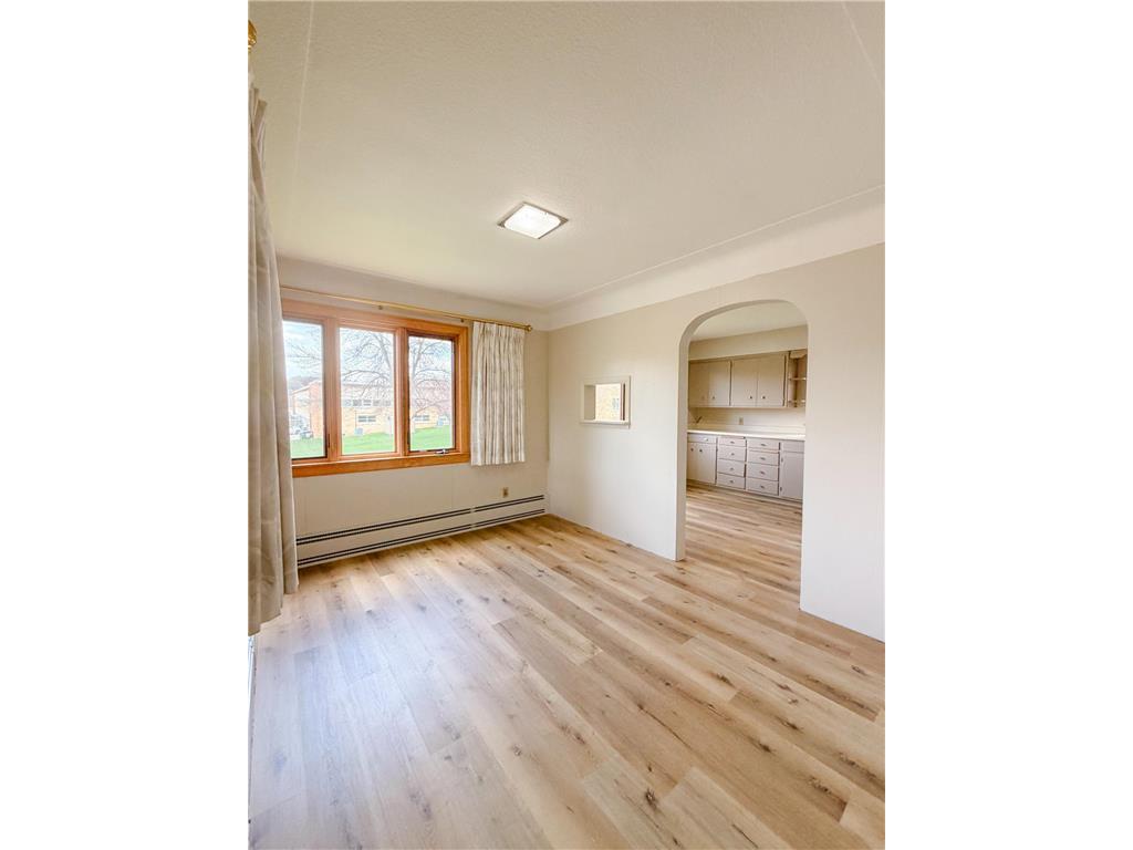 821 Park Street Jackson MN 56143 7066990 image14