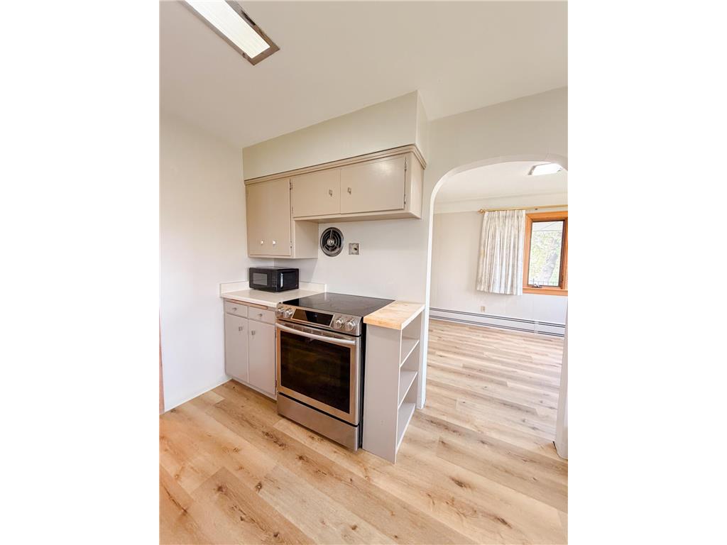 821 Park Street Jackson MN 56143 7066990 image20