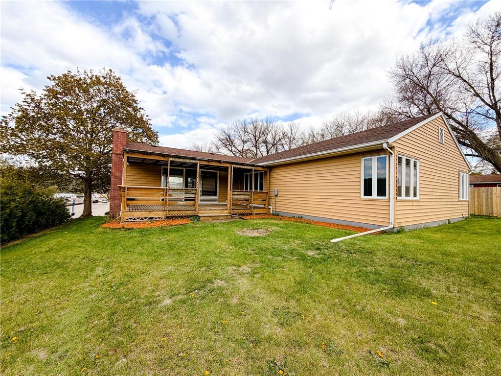 821 Park Street Jackson MN 56143 7066990 image5