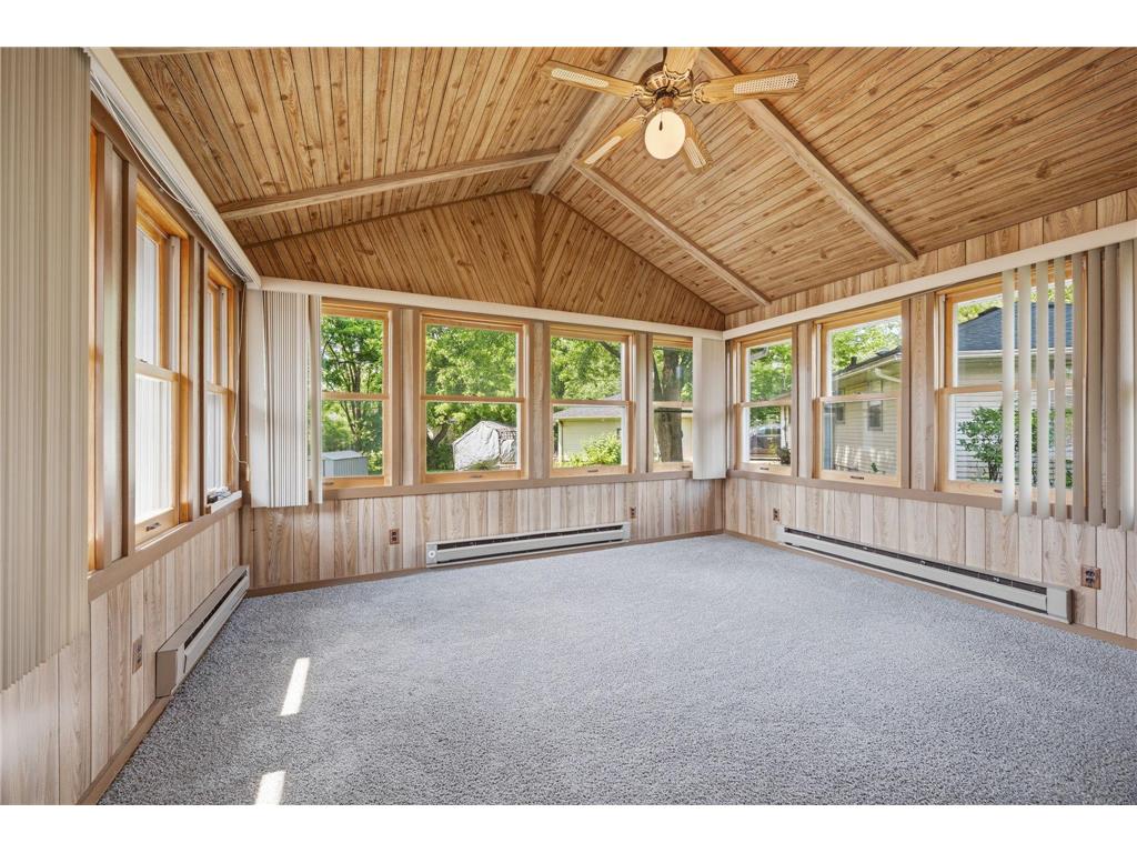 821 Sterling Street N Maplewood MN 55119 7103896 image18