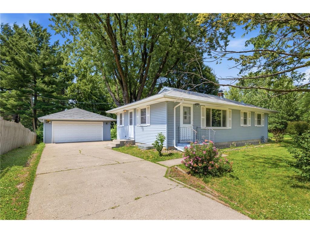 821 Sterling Street N Maplewood MN 55119 7103896 image2