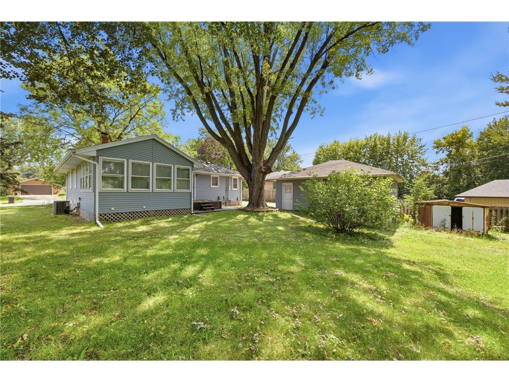 821 Sterling Street N Maplewood MN 55119 7103896 image21