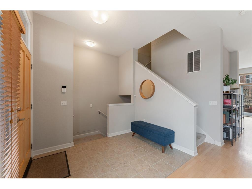 821 Thornton Street SE Minneapolis MN 55414 7045187 image22